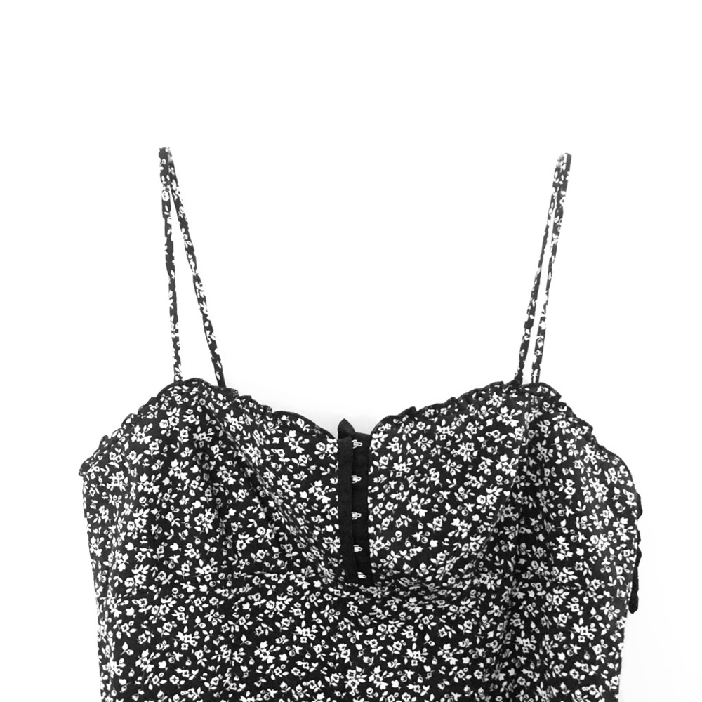 A black and white daisy dress